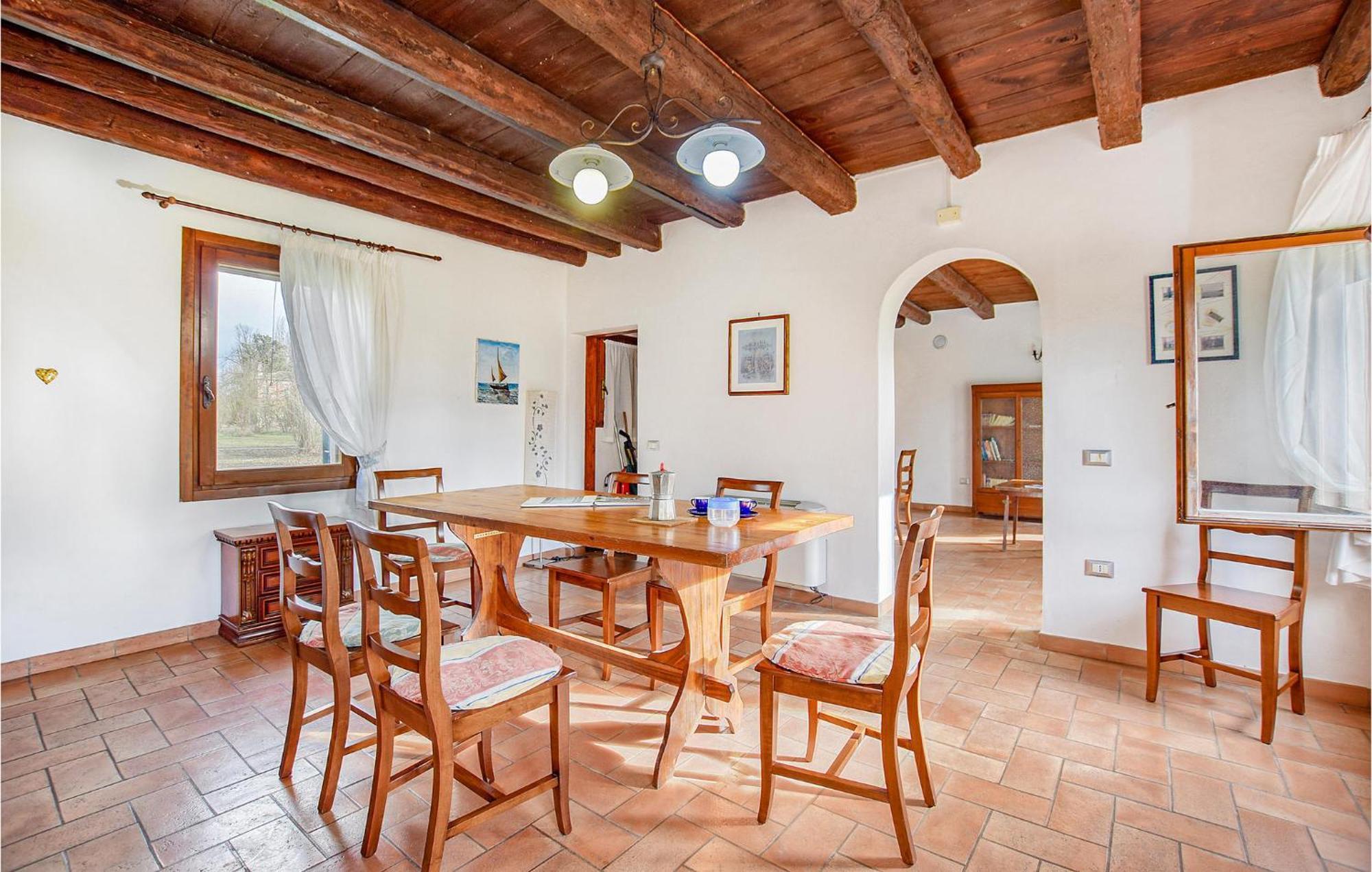 2 Bedroom Awesome Home In Taglio Di Po Ro ポルト・ヴィーロ エクステリア 写真